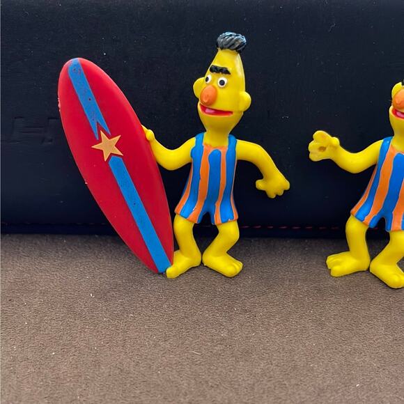 Applause Surfin' Bert Sesame Street Figure 2pcs Muppets - Picture 2 of 6